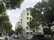 新上好房!单价3万!俯瞰小区景观!地铁口!