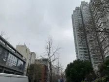 此房满五且只有一套,三开间朝南,楼层好,全明户型