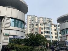 近地铁,无抵押毛坯,随时看房新上房源