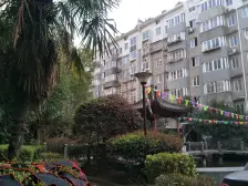 精装修 复式楼 近地铁口 生活配套齐全 南昌大桥