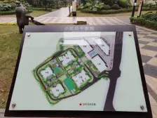 彩云湖畔,盘龙商圈,精装修,拎包入住,环静优美