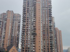 蓝溪谷地,电梯花园洋房,带地下室带花园,安静