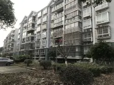 楼层好,总价低,纯毛坯,交通便利,生活方便