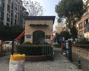 南北通透户型方正实用一梯两户小高层一梯两户急售可谈
