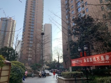 锦艺一期 中高楼层 朝南两房 可约看