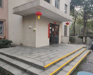 拎包入住南北通透带地暖随时看房