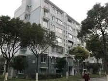 精装修,房东诚意出售,楼间距大