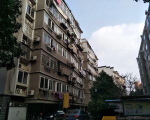 满五唯一拎包入住