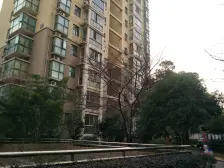 抚生路十二中旁,澳利雅苑高档小区,地铁口,多路公交,