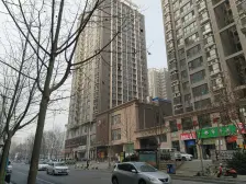 近地铁 园林社区 精装修 采光好 拎包入住 首付两成