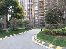 保利精装修房源 拎包入住 交通便利商圈成熟