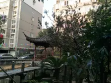 四号线地铁口旁 交通便利 送储藏间 性价比高