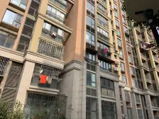 瞰景高层,格局通透,视野开阔,把风景纳进日常。