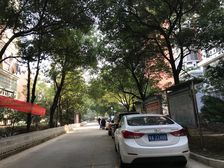 环境优美阳光充足交通便利配套齐全