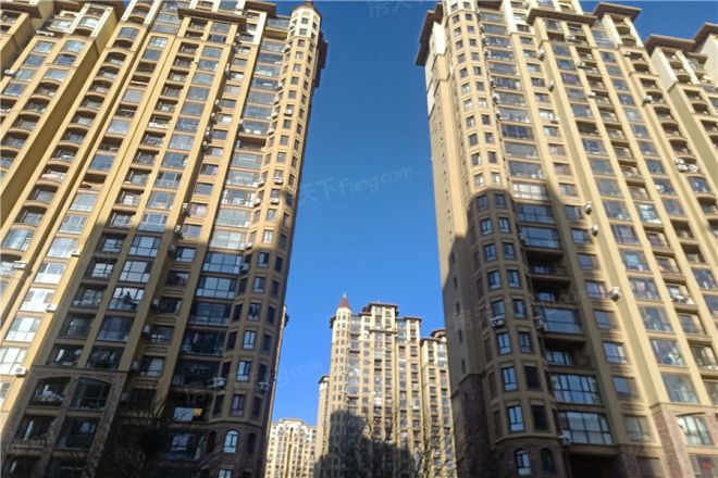远洋时代城商住楼实景图