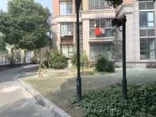 北虹桥商务区2012年小区停车方便距14号线地铁站900米