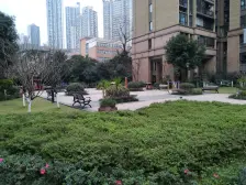 花湖汀A区+清水大跃层带花园和露台+共3层看公园