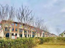 北大四期,联排边户,三面大花园,产证满二,随时看房