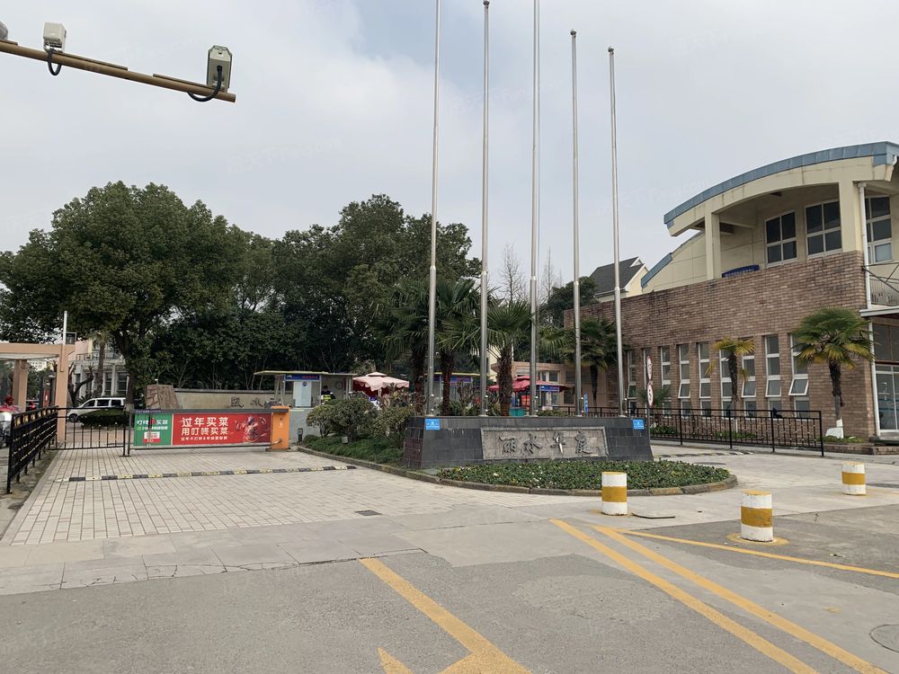 小区相关图