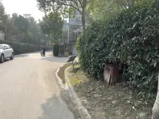 14号线900米+叠墅+大花园+地下室不在产证面积