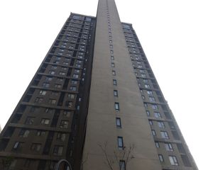 22年才入住,保养好,全套曲美家具,拎包入住中间楼层