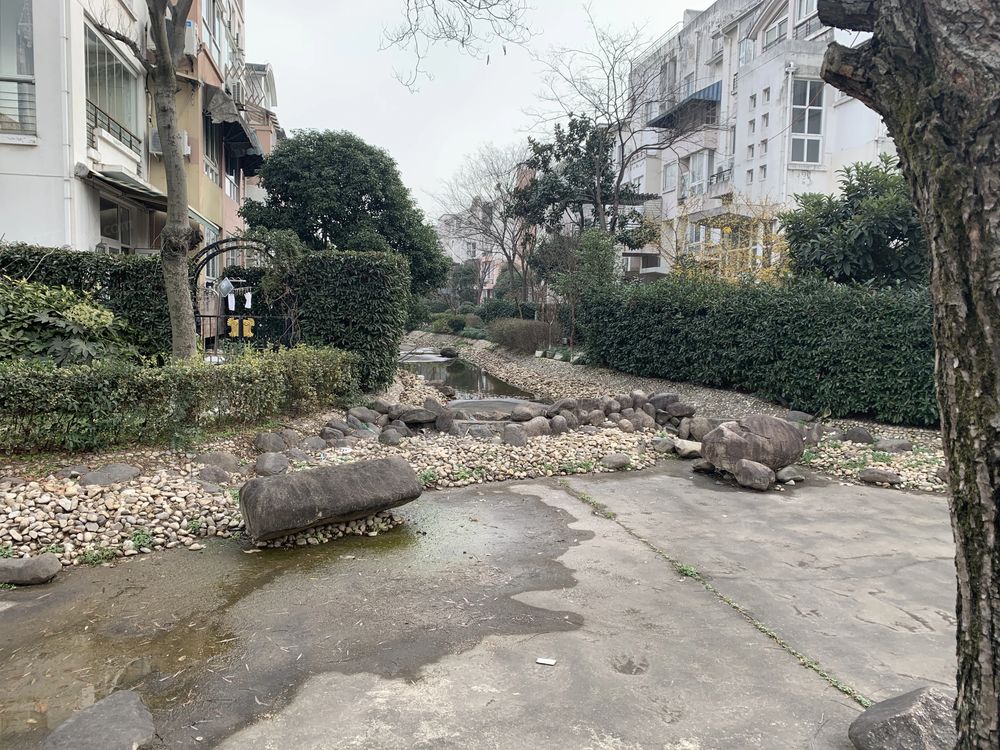 小区相关图