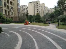 业主装修花了80颗,带前后花园急售!!!