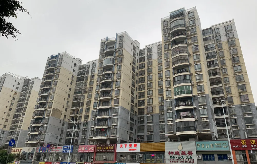 柳沙半岛融园,4房143平米,无欠款,送车位,低首付