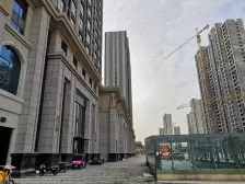 精装修 适合年轻人居住 离地铁6号线800米!总价低