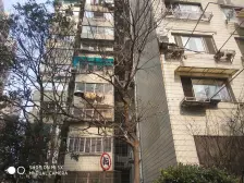 内环内+鲁迅公园边上+地铁口+高区全明景观三房!