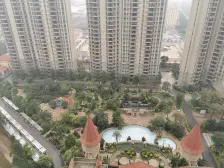 环境优美的小区 一级物业 精装3房2卫 拎包入住