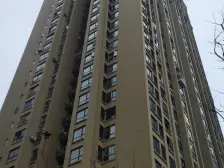 清水三房业主急售 次新小区 环境好,楼层好/采光充足