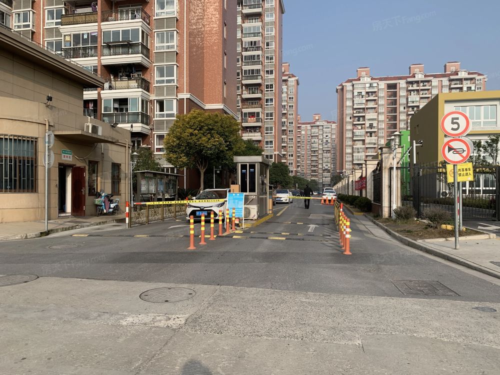 小区相关图