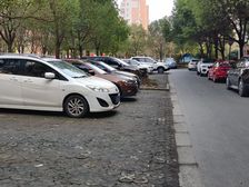 得房率高,绿化好,近地铁,商场旁,采光好,有钥匙