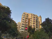 此房户型比较方正,生活配套齐全,