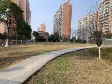 一梯两户,南北直通大两房,动静分离,次新小区