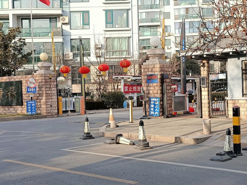 小区相关图