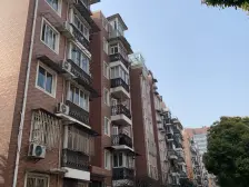 集现代和古典于一体,庄重大气的两房两厅,不可错失