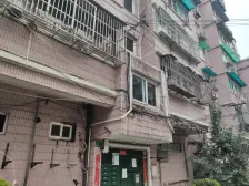 80万精装修,中间楼层采光不挡,看中可聊,急售中