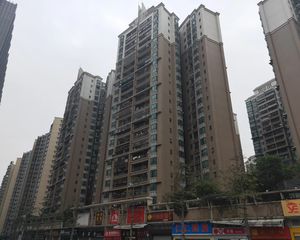 世博嘉园一区低楼层望花园安静不吵适合居家