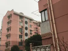 新上房源+只有契税+三房+近地铁+不靠马路