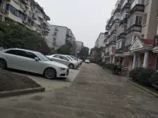 前滩健身楼层复式4房2厅2卫 带大露台 总-价-低的优选