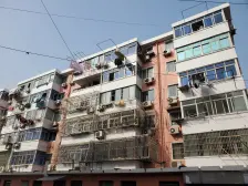 康健新村1室东朝向268.00万元/套出售