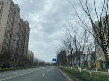 中创区,精装修,大金中 央空调,品牌地暖,阳台已封