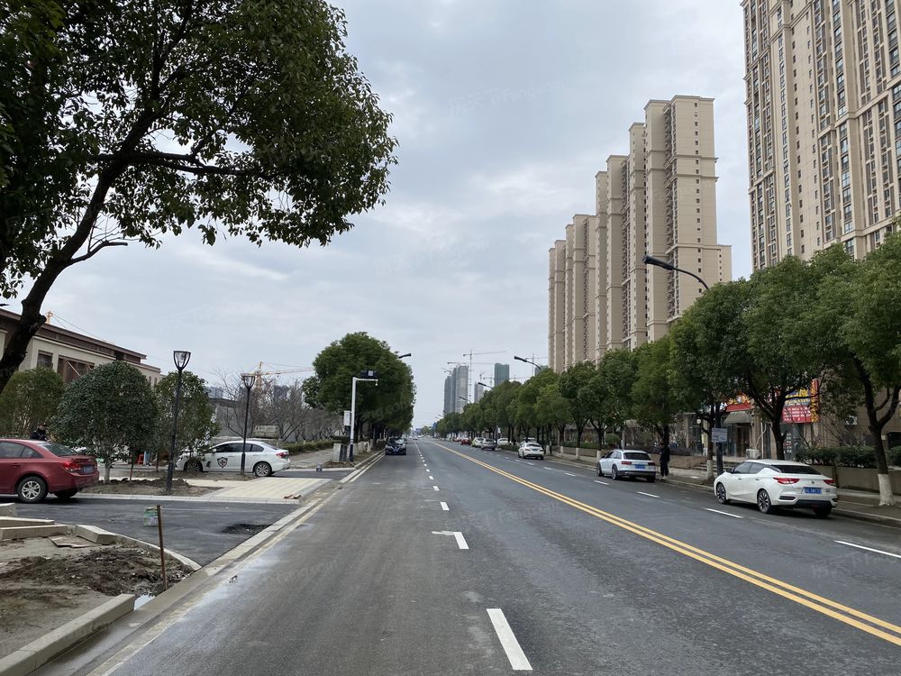 小区相关图
