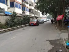 公交一村复式房出售,外楼梯阁楼,采光好,视野开阔。