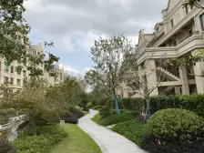 ??下叠别墅??前后带花园和地下室??随时可看房