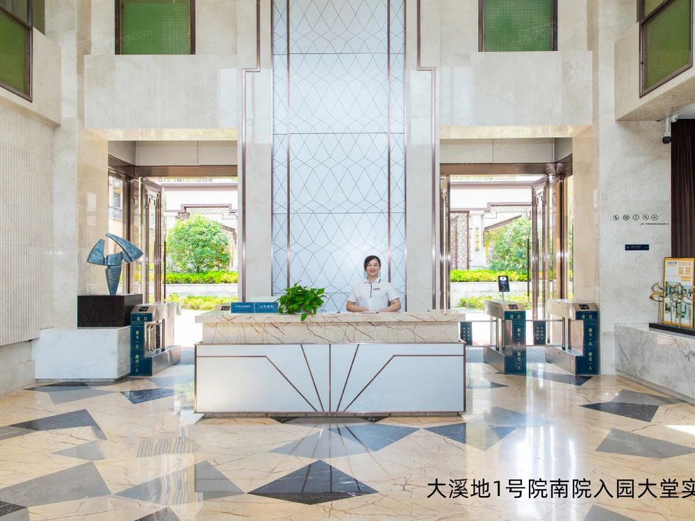 小区相关图