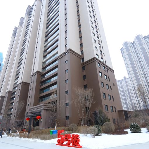  �������ڴ����ó�2��1��1���ϱ�����2000.00Ԫ/�³��� 