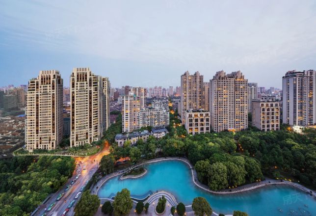 翠湖五集实景图